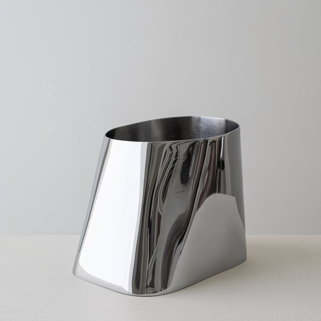 объект — скульптура BURAK